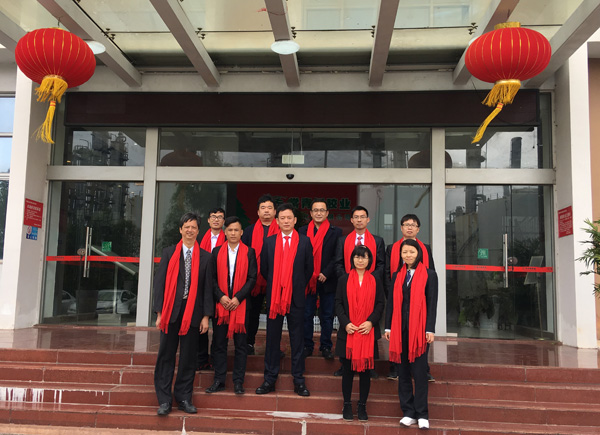 千秋偉業(yè)添錦繡 萬(wàn)里鵬程展宏圖 —— 常青樹(shù)舞獅獻(xiàn)瑞賀新春，歡天喜地迎開(kāi)工！