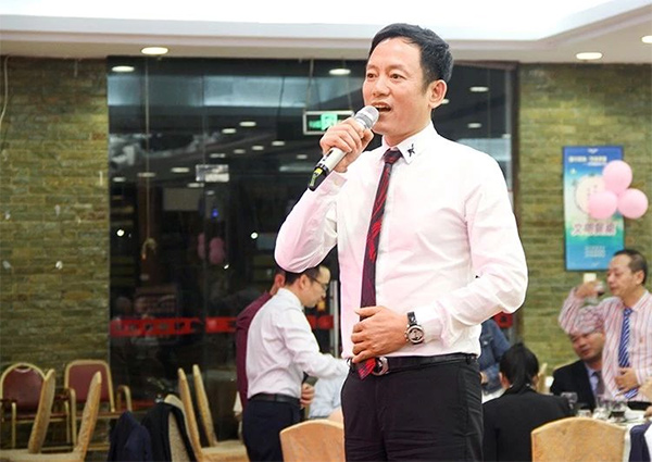 不負(fù)韶華，砥礪奮進(jìn)，共筑青春夢，活力常青樹